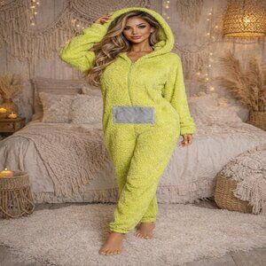 Green Sherpa Hooded Onesie Fleece Lounge Pajama Cozy Zip Jumpsuit Size L.